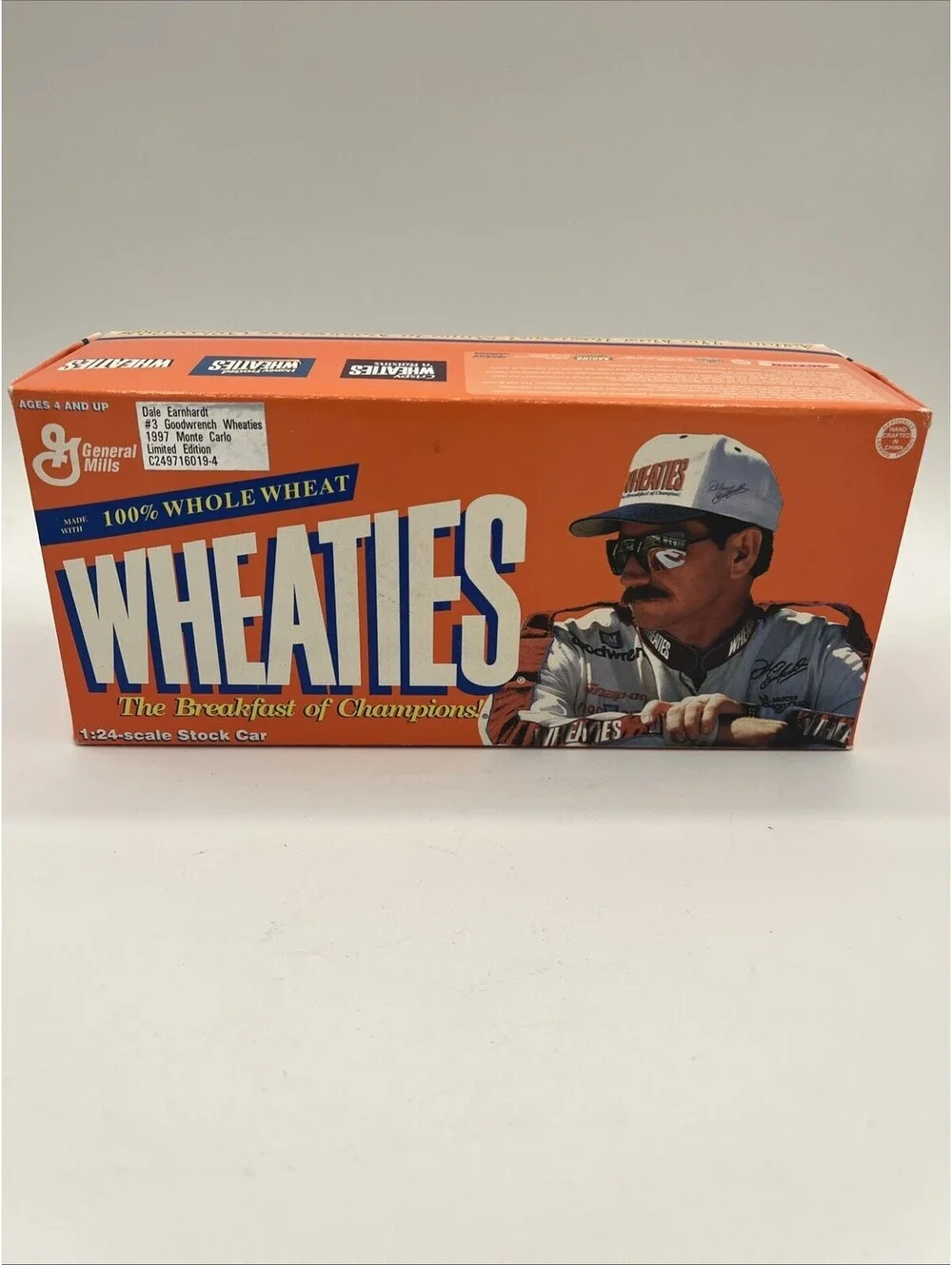 Nascar Action 1997 Dale Earnhardt Sr #3 GM Goodwrench Wheaties 1:24 *Pristine*